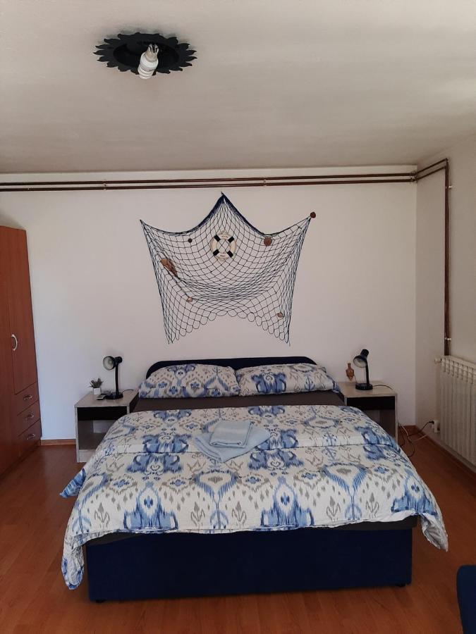 Apartments Maya Biograd Na Moru Buitenkant foto